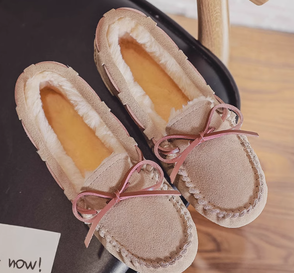Suede loafers with lining