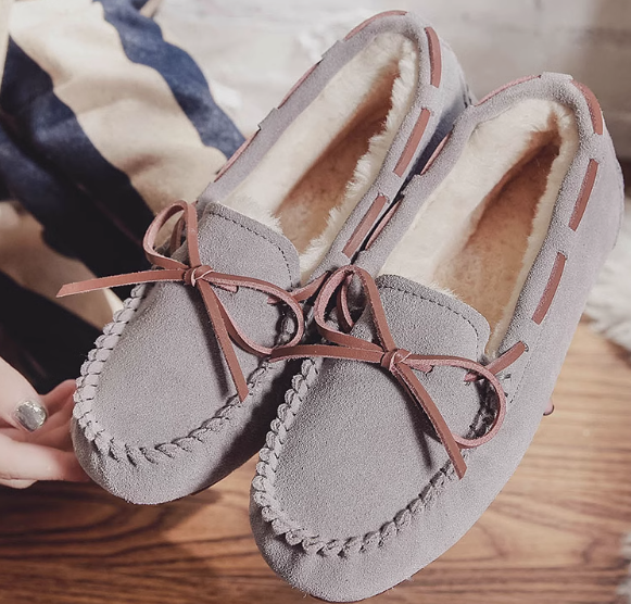 Suede loafers with lining