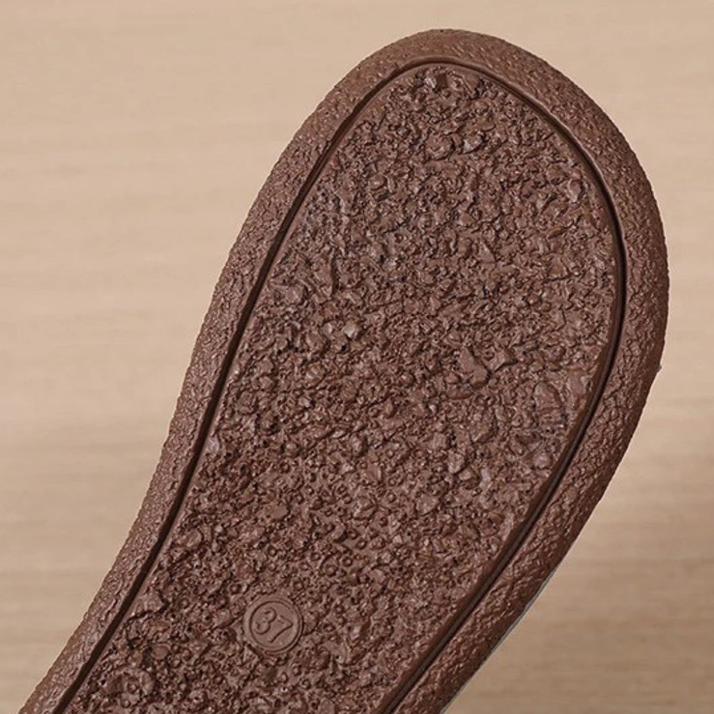 Women's perforated leather wedge loafers