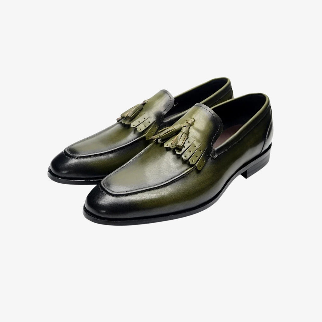 Men's glossy leather tassel loafers