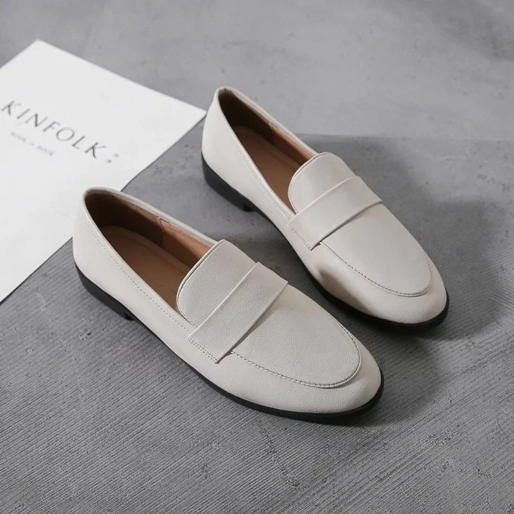 Women's minimalist faux leather loafers