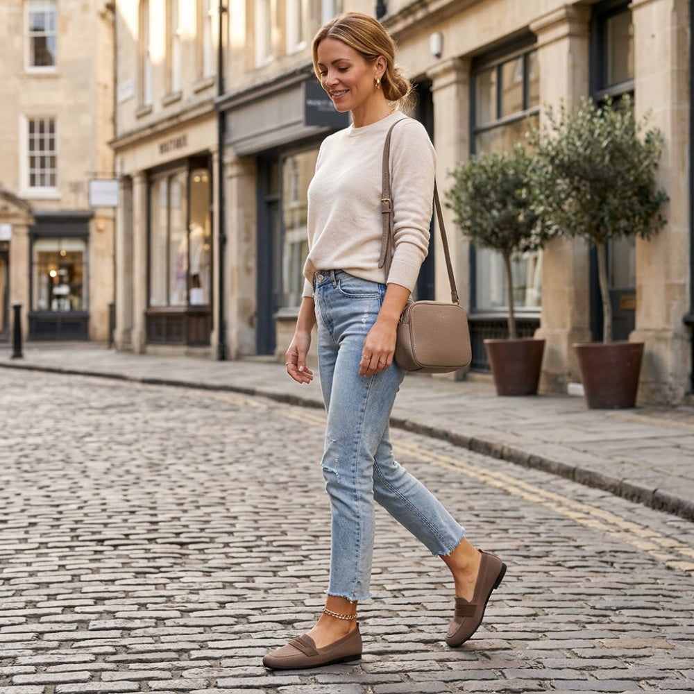 Women's soft cotton knit loafers