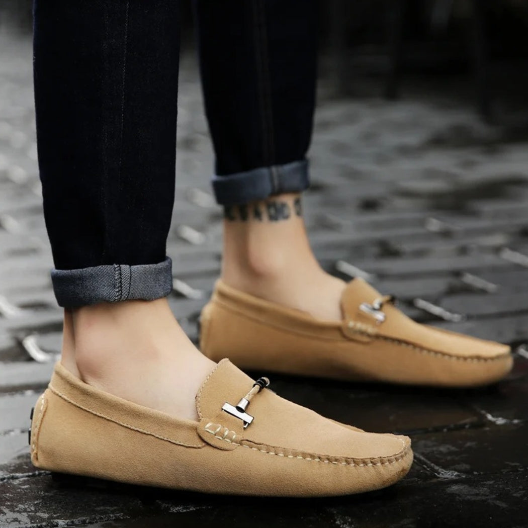 Men's lined suede loafers for everyday wear