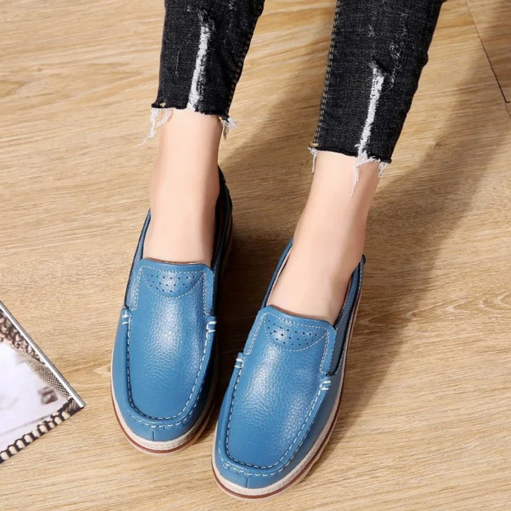 Women's synthetic leather wedge loafers
