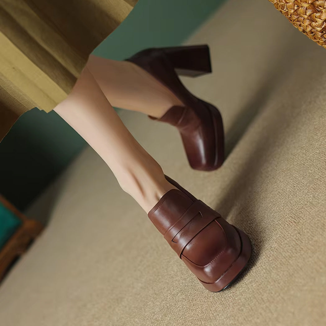 Heeled leather loafers for women