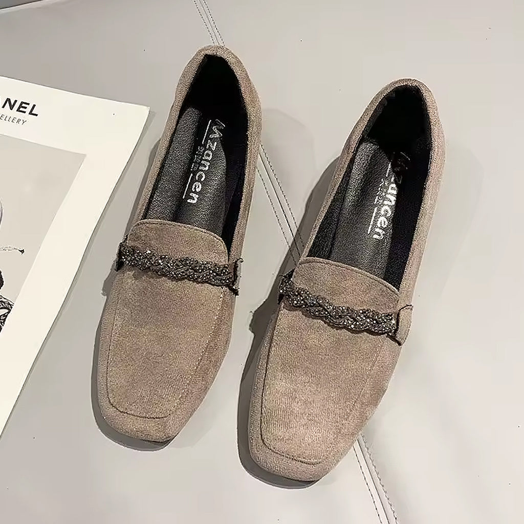 Elegant suede loafers with rhinestone chains