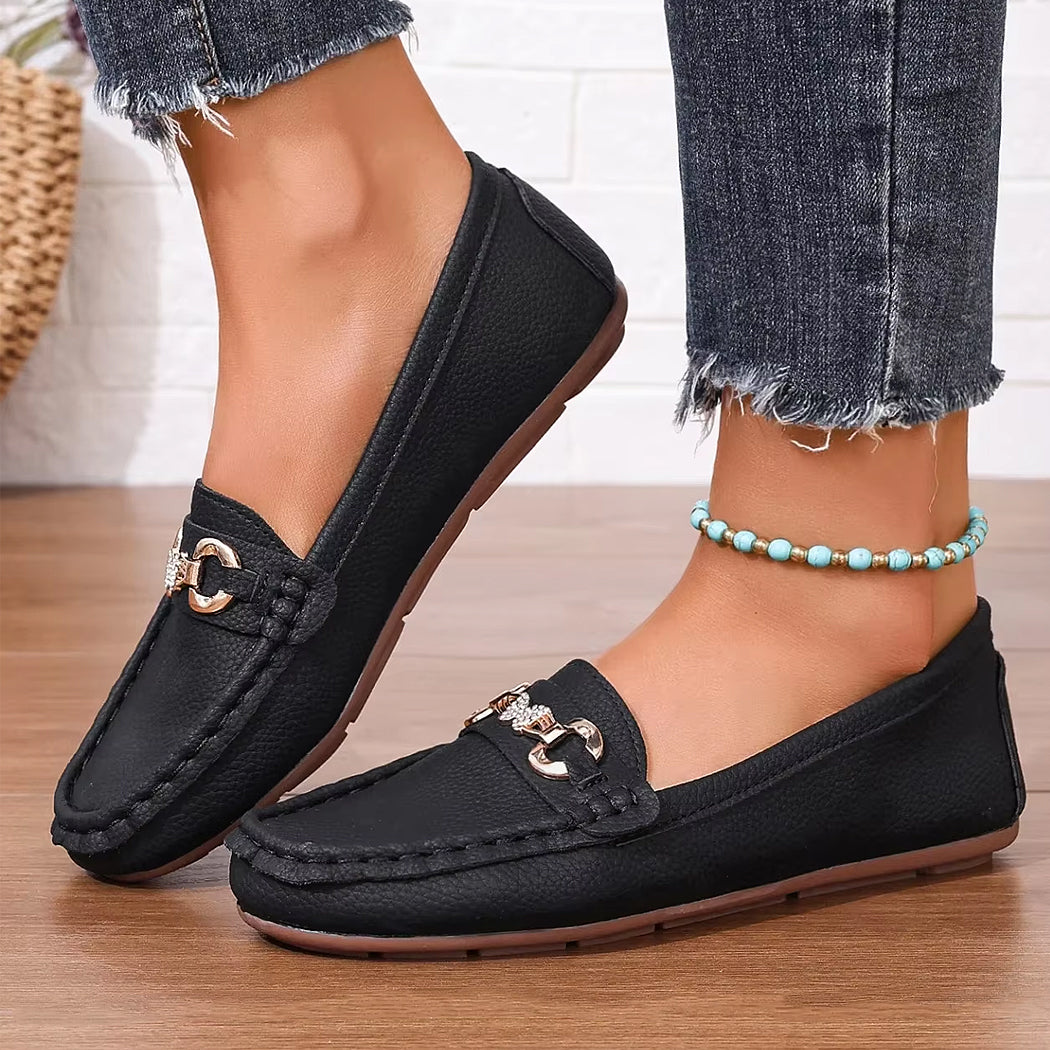 Casual loafers with chain and rhinestone details