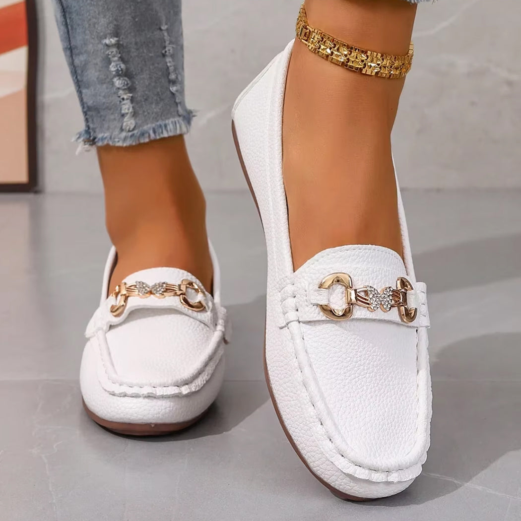 Casual loafers with chain and rhinestone details