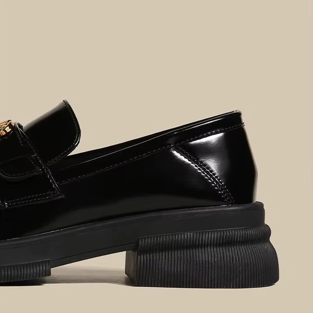 Platform loafers with flower details