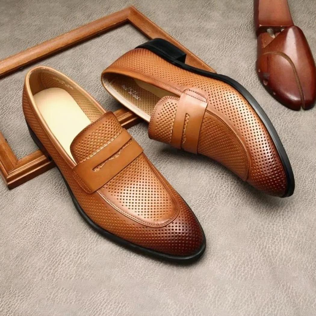 Men's pointed-toe genuine leather loafers