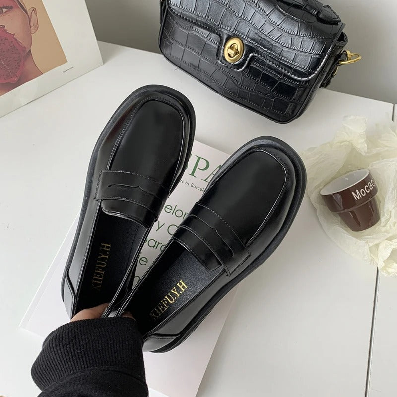 Elegant classic loafers for women