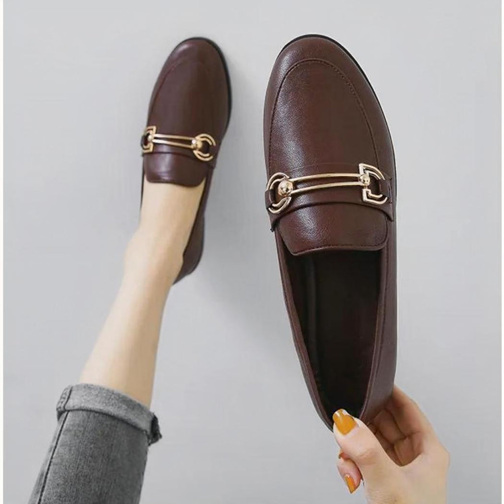 Women's elegant block-heel loafers in synthetic leather