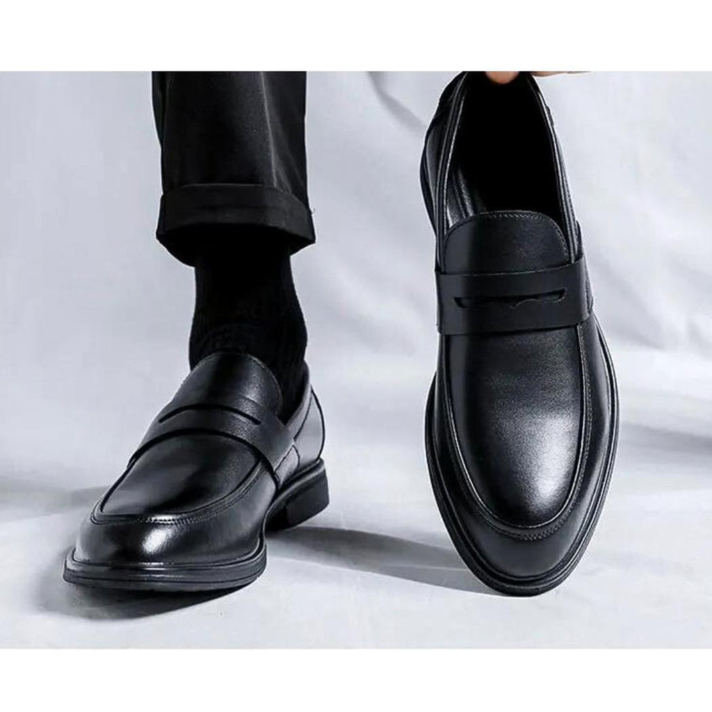 Men's classic black faux leather loafers