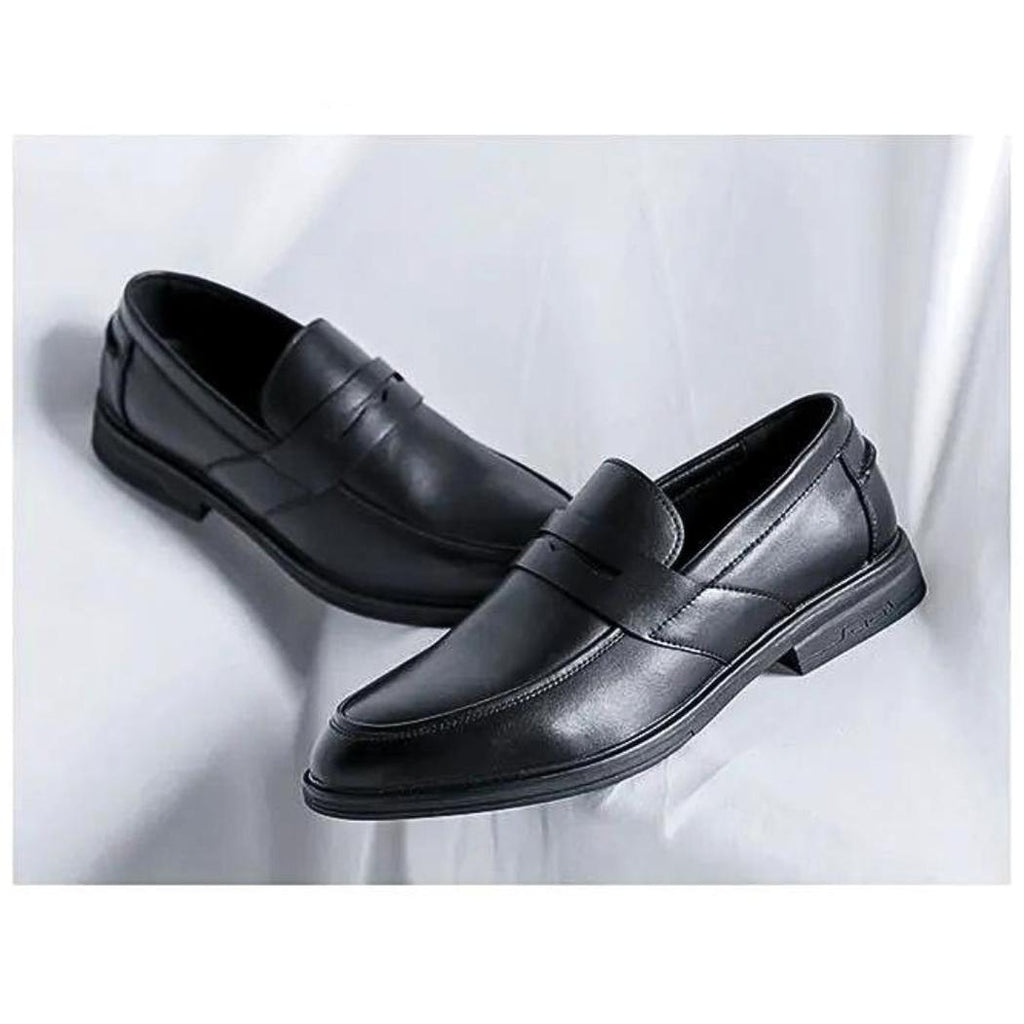 Men's classic black faux leather loafers