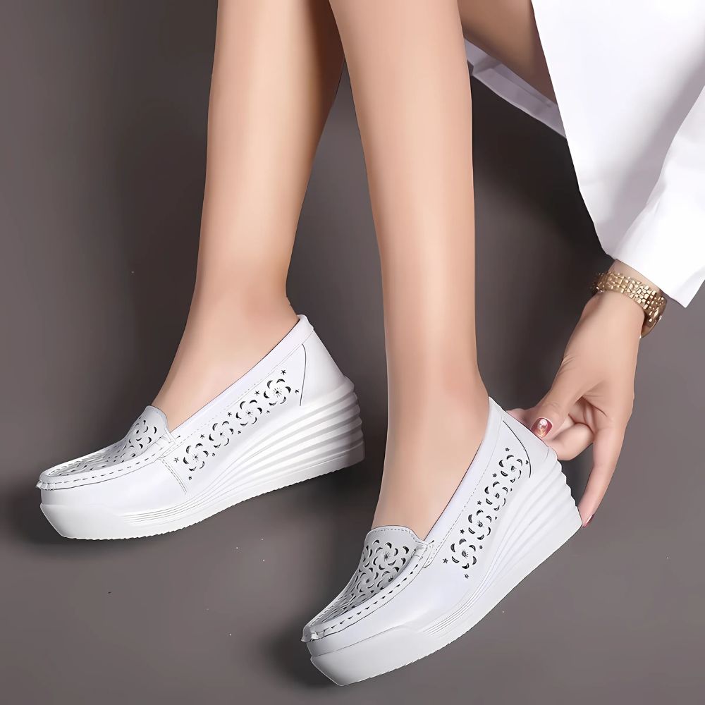 Breathable wedge loafers