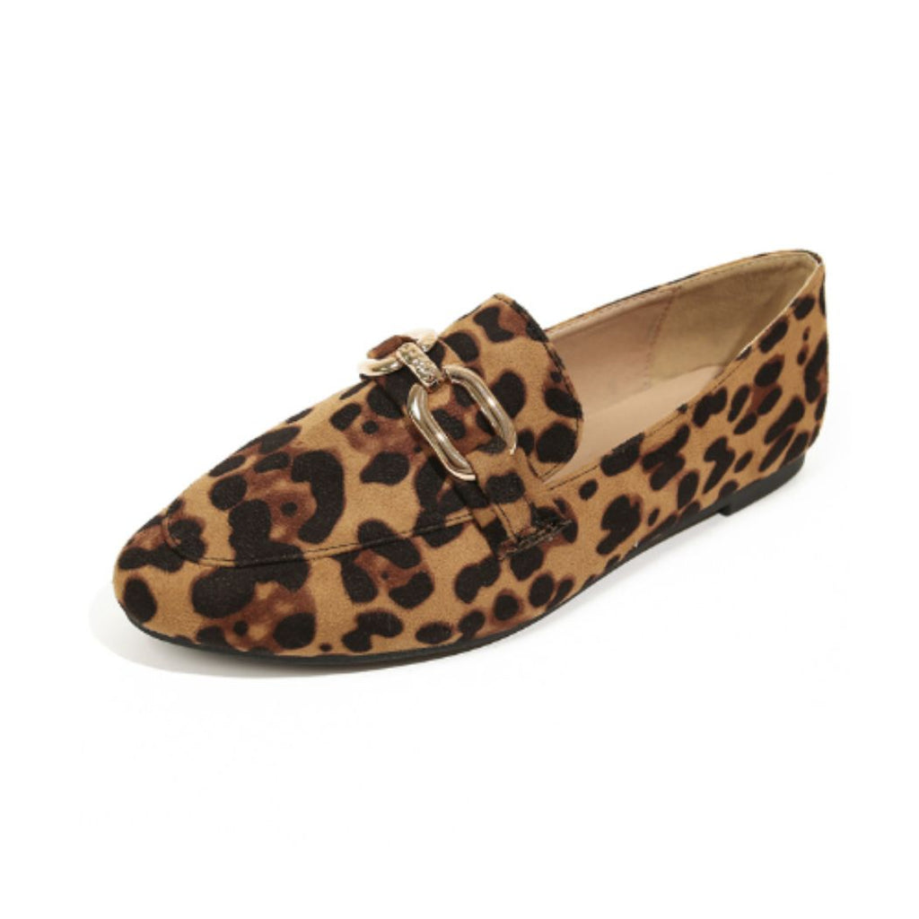 British-style loafers with leopard print and gold buckles