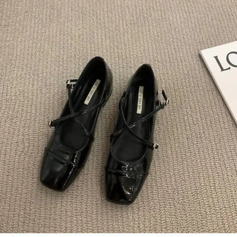 Comfortable Mary Jane retro ballet flats for women