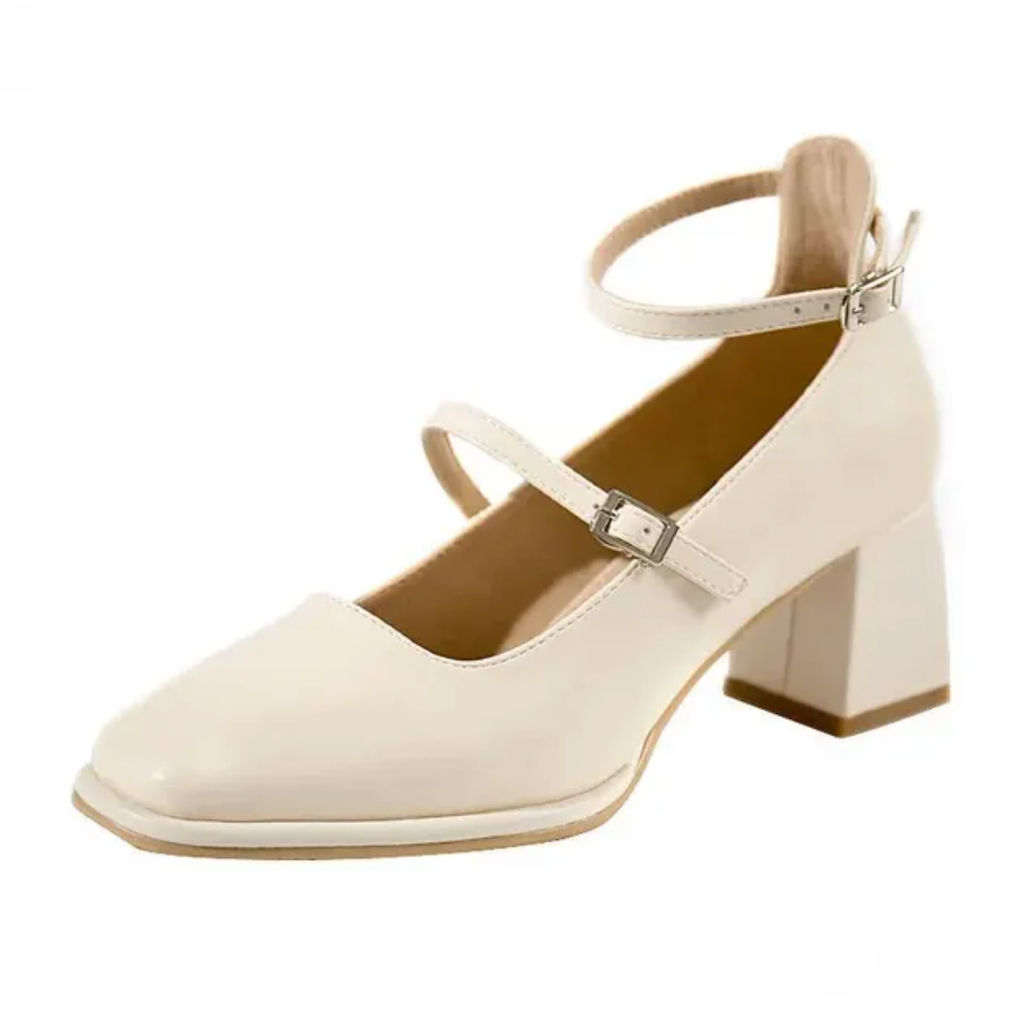 Patent Varnished Mary Jane shoes with heel for women