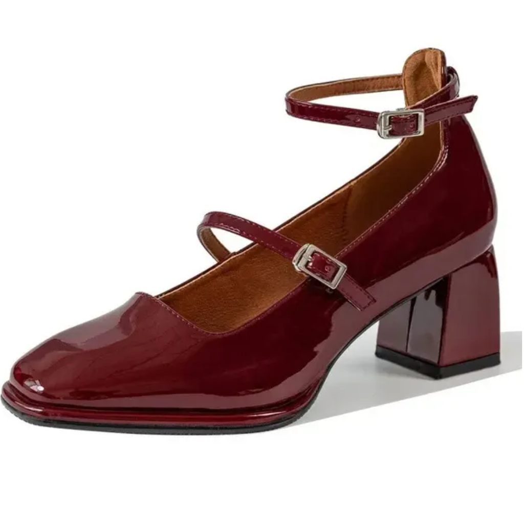 Patent Varnished Mary Jane shoes with heel for women