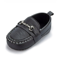 Baby moccasins in grained leather with silver bits, Black