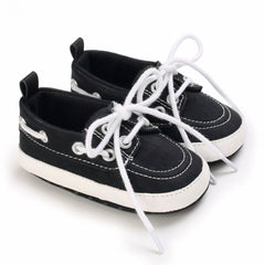 Boat-style lace-up moccasins for baby boys, Black