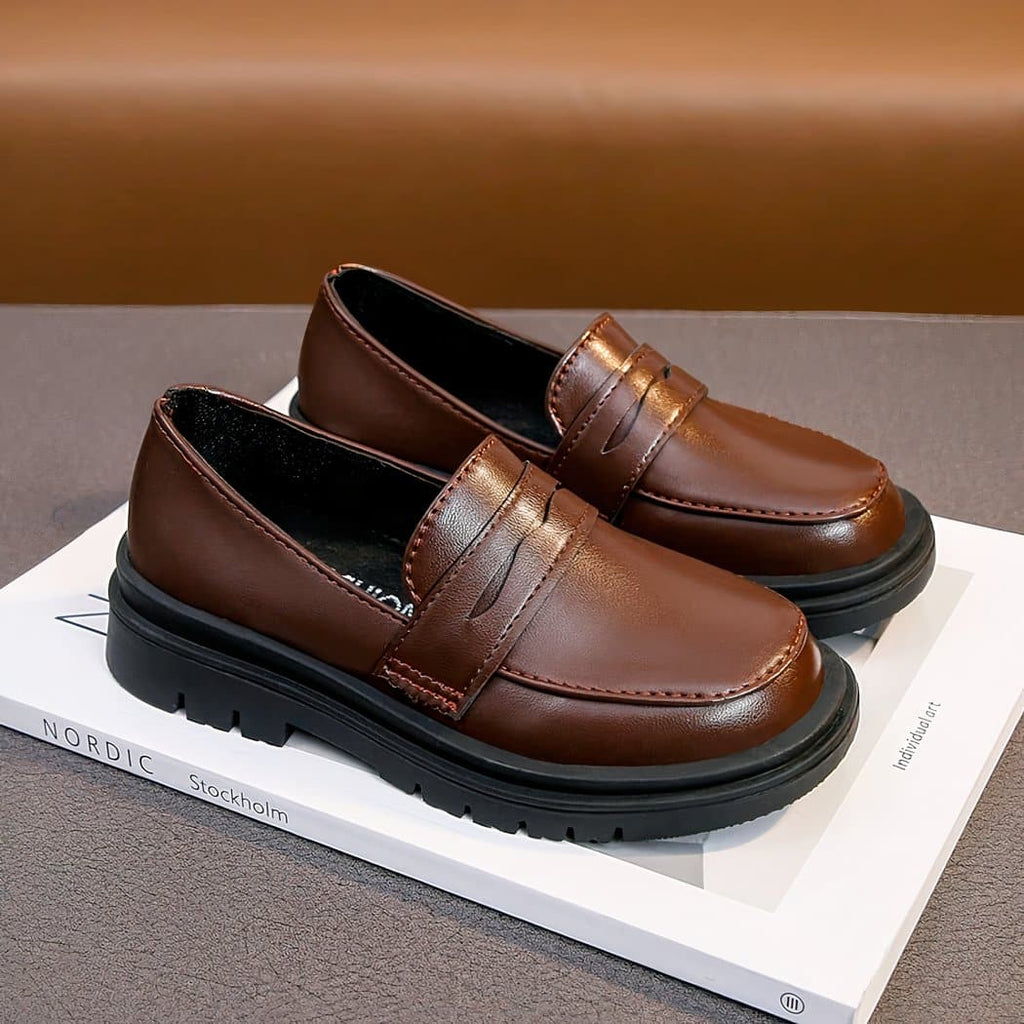 British-style leather loafers for boys