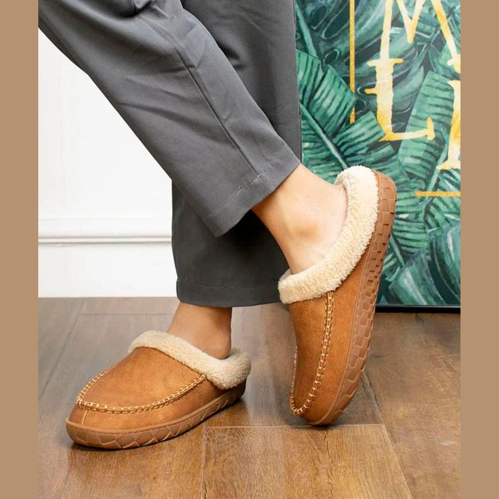 Moccasin slipper, back view