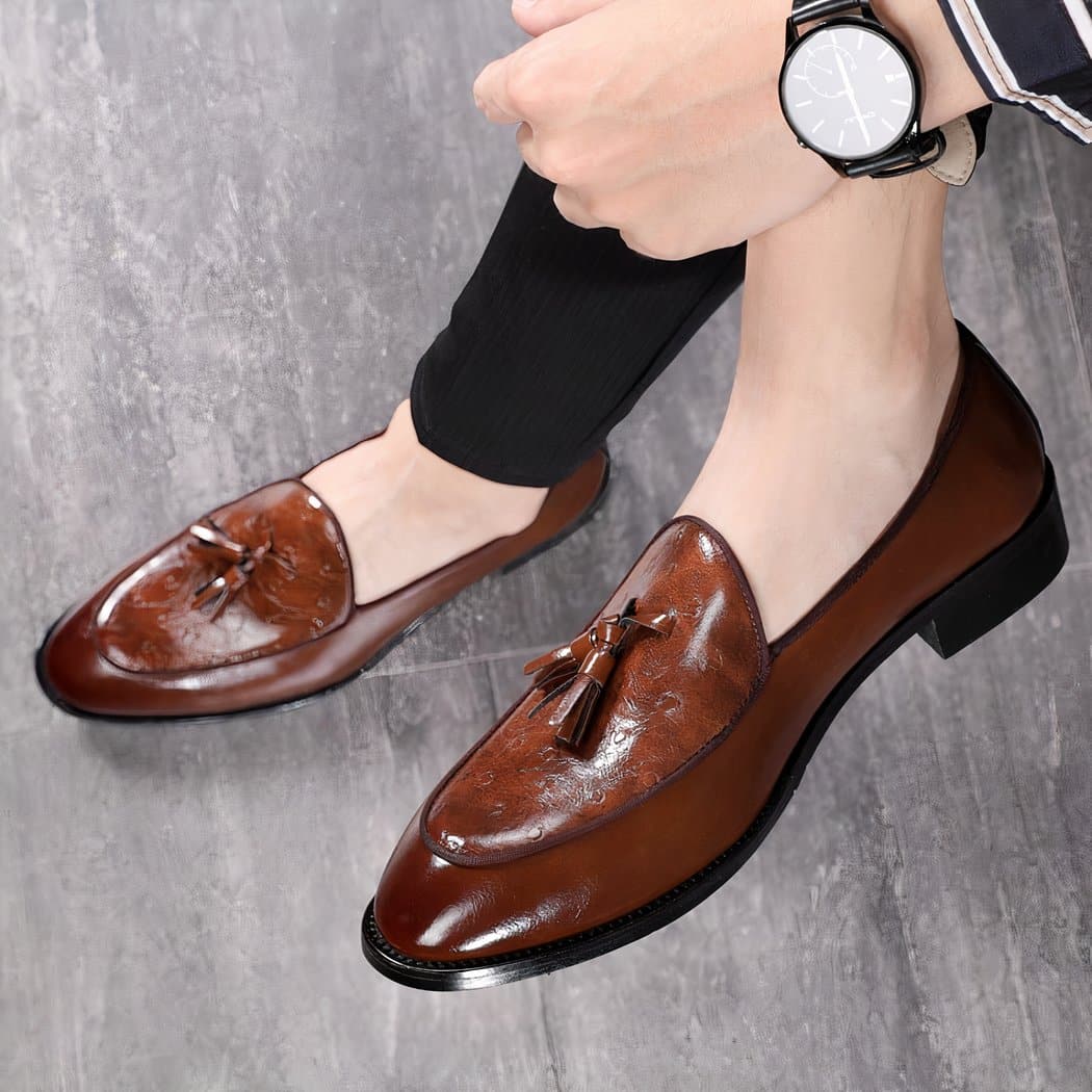 Chic faux leather tassel loafers for men