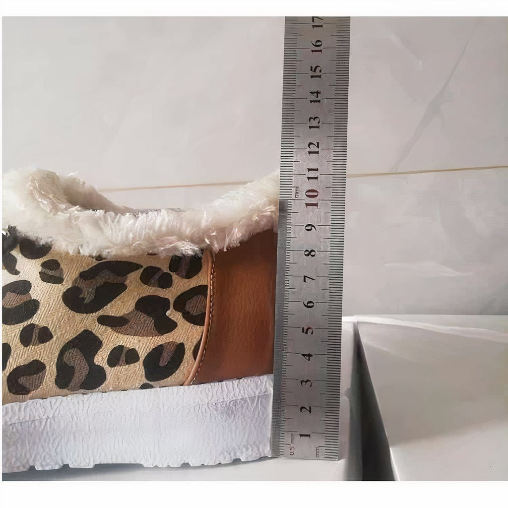 Faux fur boat moccasins with leopard print