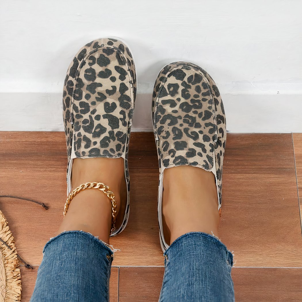 Leopard canvas mules with thick sole