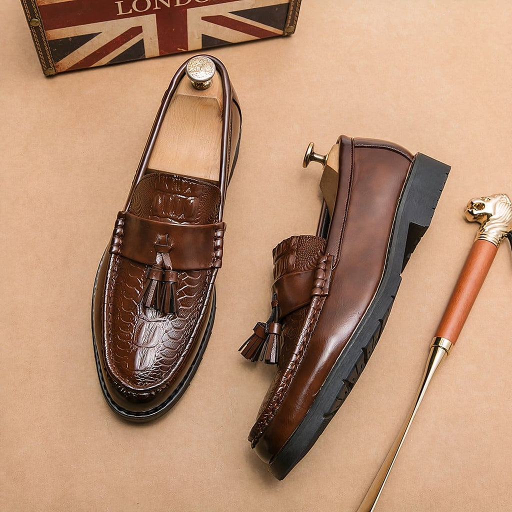 Men's breathable leather tassel loafers