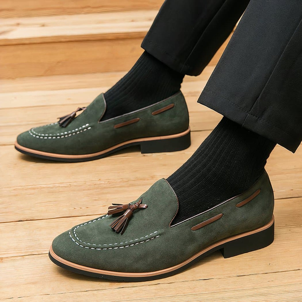 Men's casual suede tassel loafers