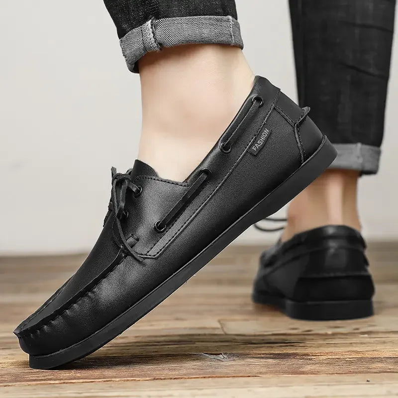 Men's black lace-up leather boat shoes, Black, top view