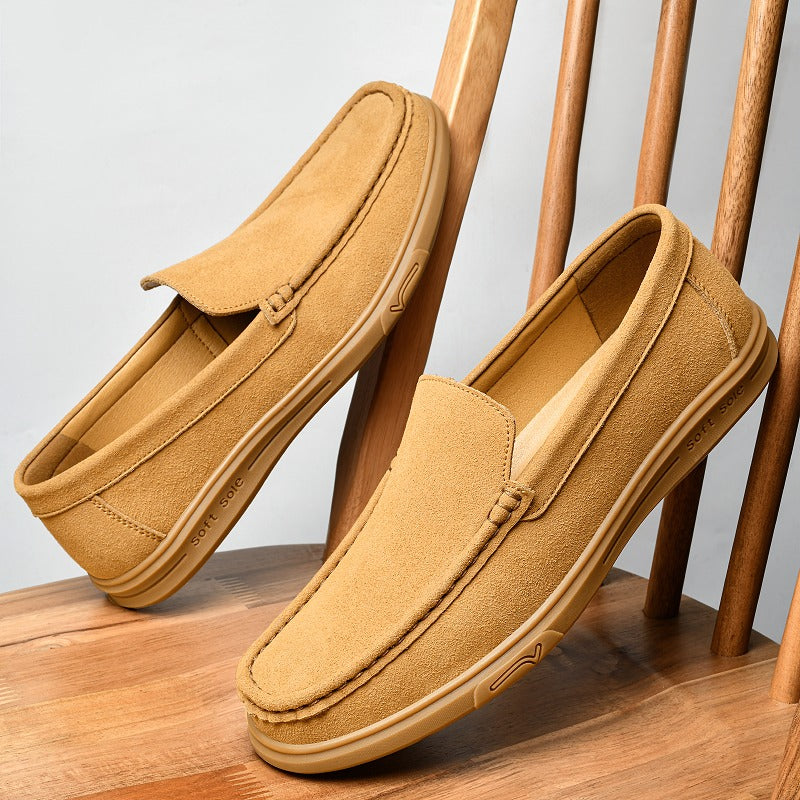 Men's flexible lugged-sole slip-on loafer, camel toe detail