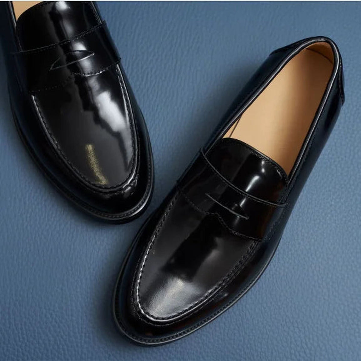 Men's suede-finish penny loafer in Black