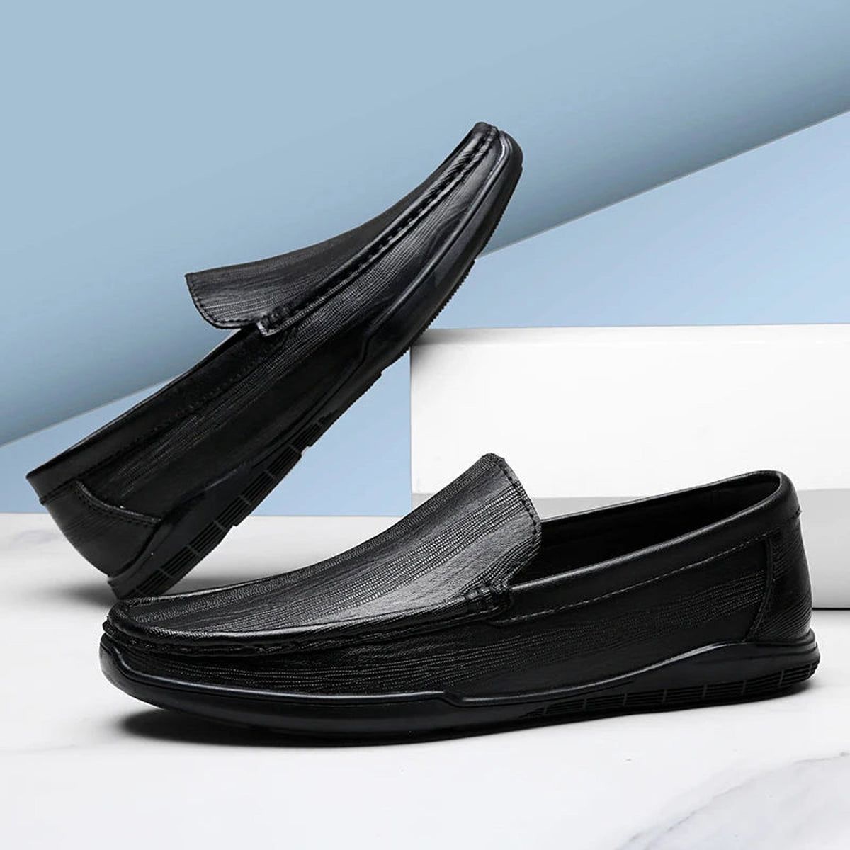 Brown smooth leather slip-on loafer