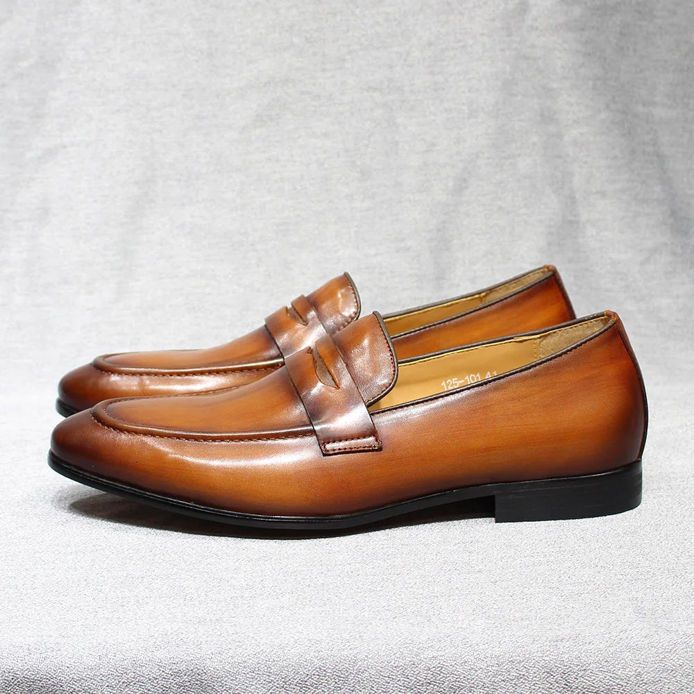 Men's hand-patinated leather penny loafer in Black