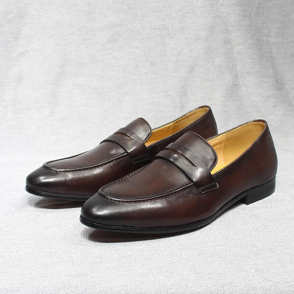 Men's hand-patinated leather penny loafer in Black