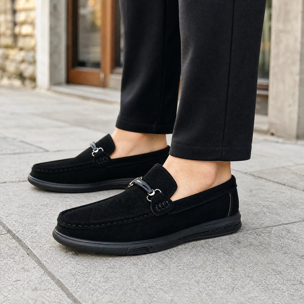 Men's leather loafer with gum sole and metal buckle, black top view