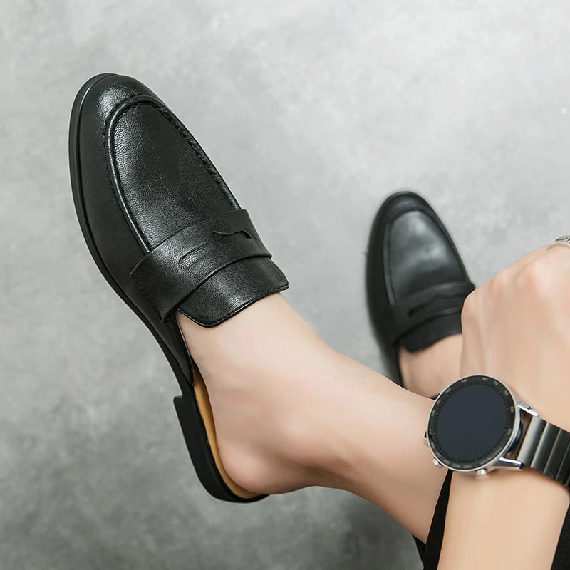 Men's open loafer mule with smooth vamp in black