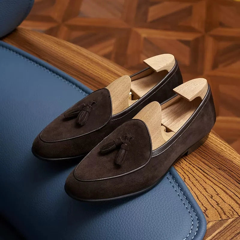 Men's suede tassel loafers with pointed toe, Cognac, styled look