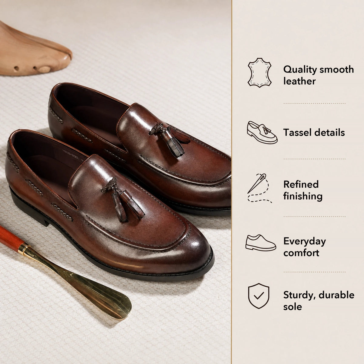 Men's tassel loafers with decorative tassels, Black, heel view Image