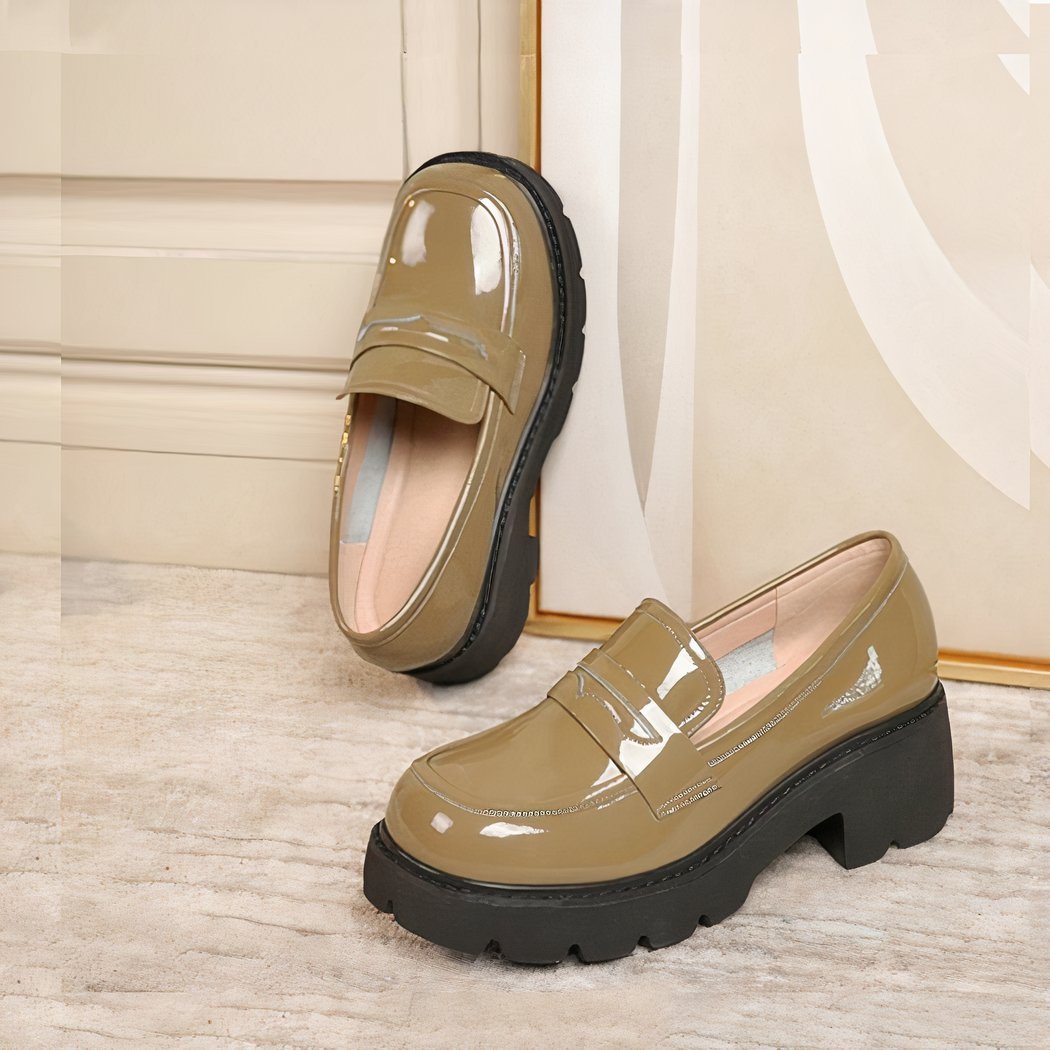 Patent leather loafers with thick sole