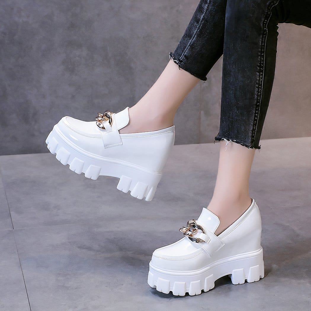 Patent synthetic leather platform loafers with gold chain for women