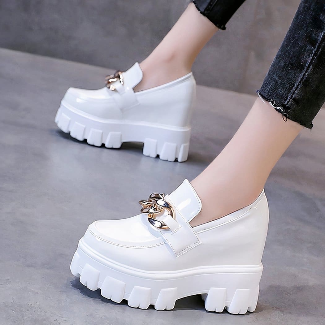 Patent synthetic leather platform loafers with gold chain for women