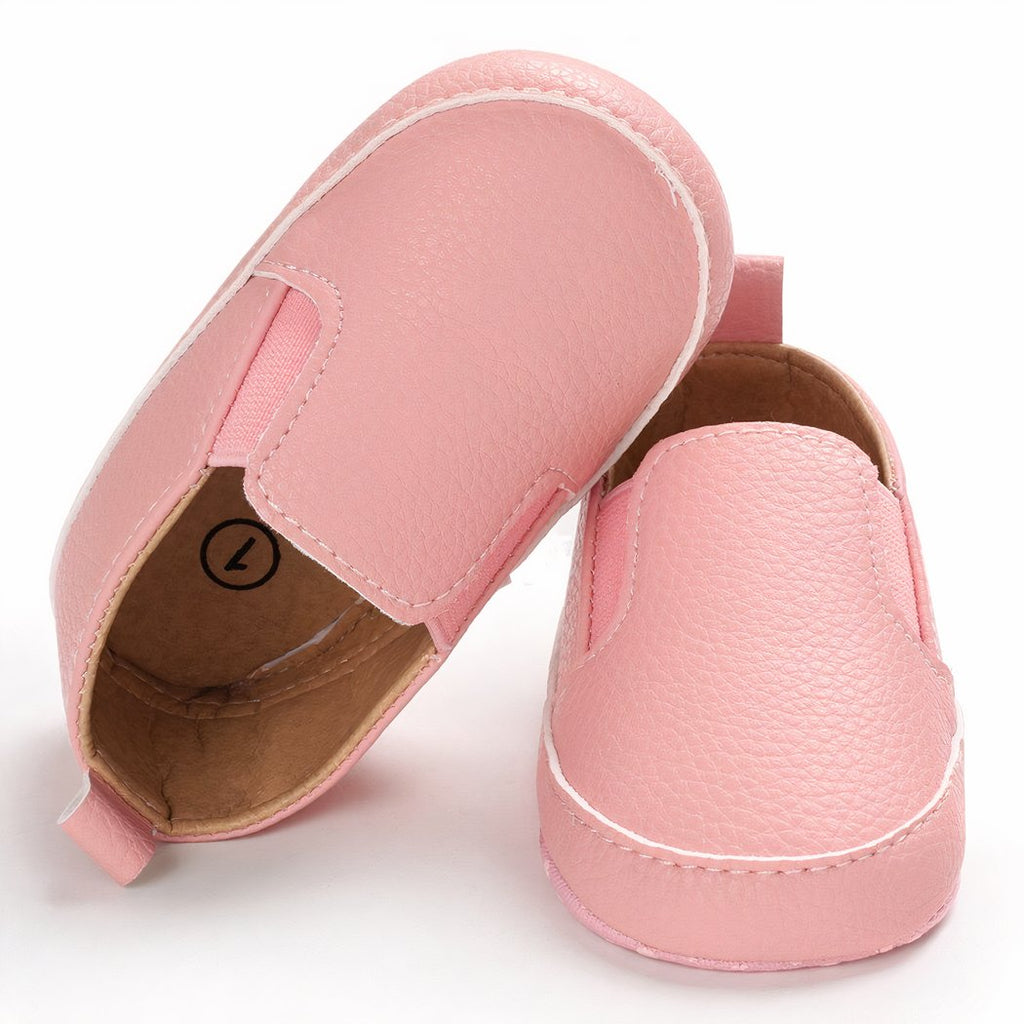 Plain synthetic leather slip-on moccasins for babies