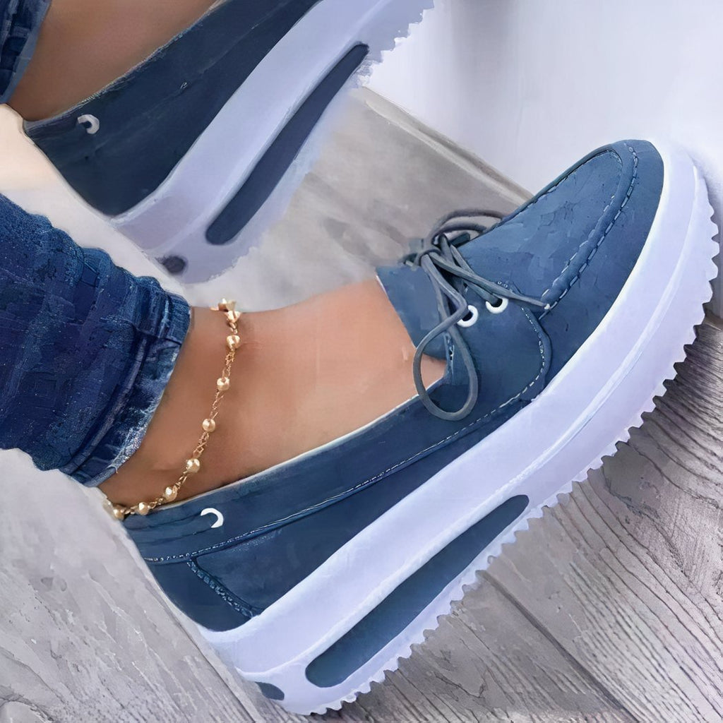 Platform loafers with laces for women