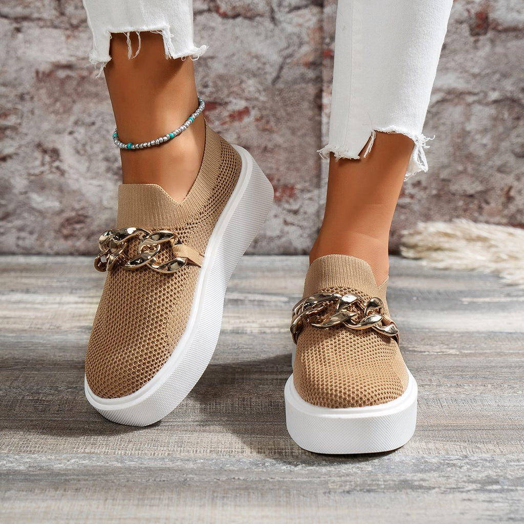 Platform loafers with metal chain