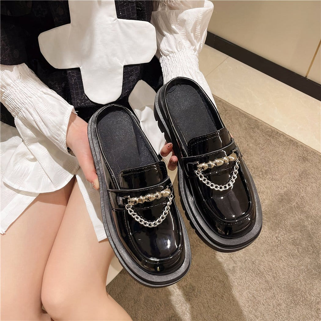 Platform loafers with silver chains for women