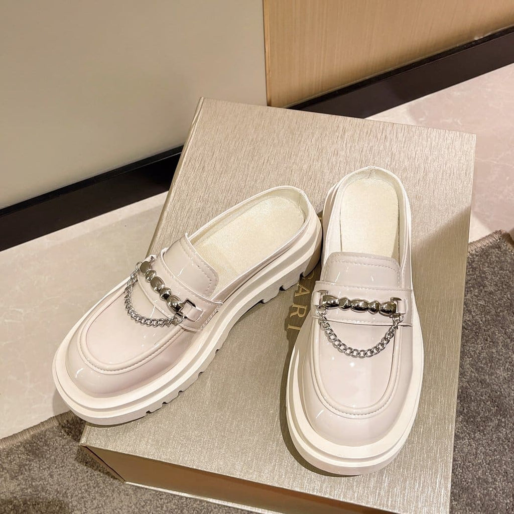 Platform loafers with silver chains for women